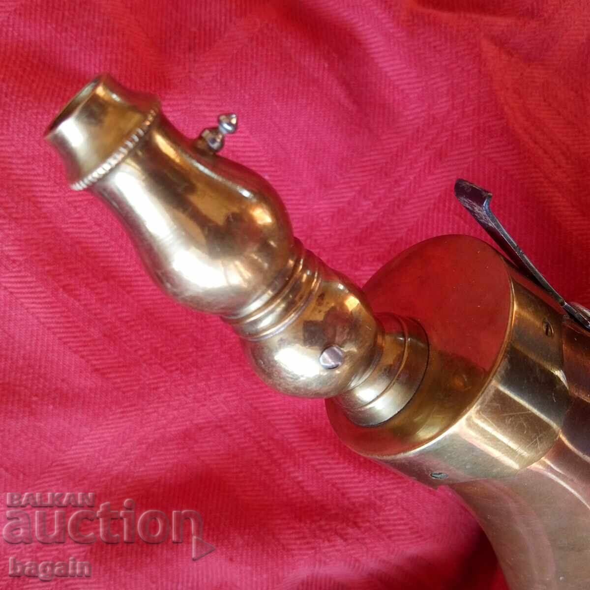 Licitație Rară cutie de praf de pușcă