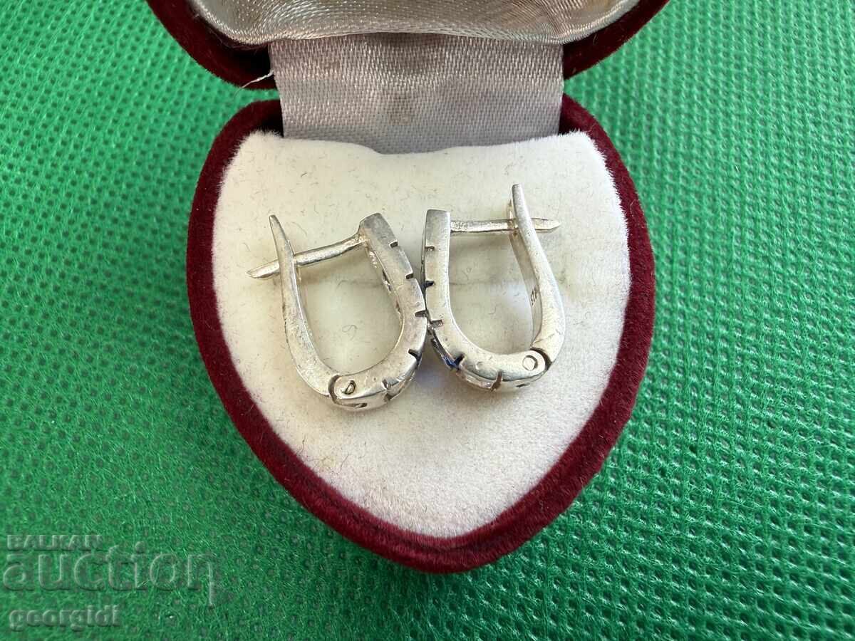 Аукцион Чифт сребърни обеци с полускъпоценни камъни. №7753