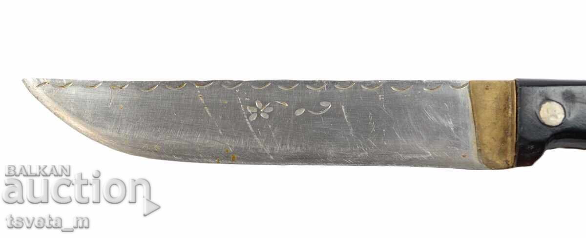 Δημοπρασία Αρχαίο μαχαίρι με εγχάρακτα στην λεπίδα