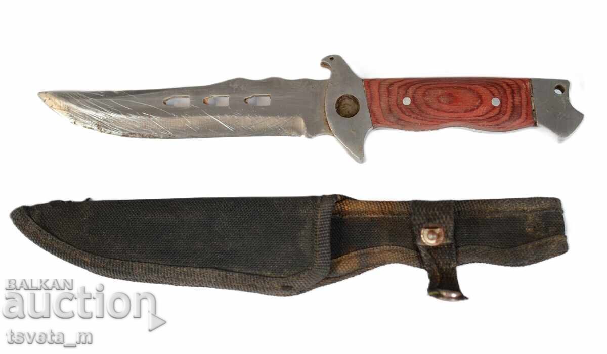 Cuțit vechi cu teacă Cuțit vechi cu teacă