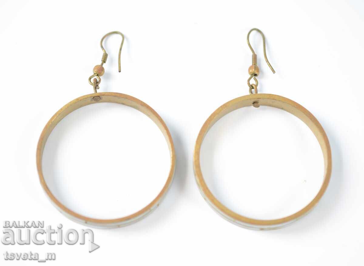 Cercei bronz și sidef cu preț € 2.56 | 5.01 BGN