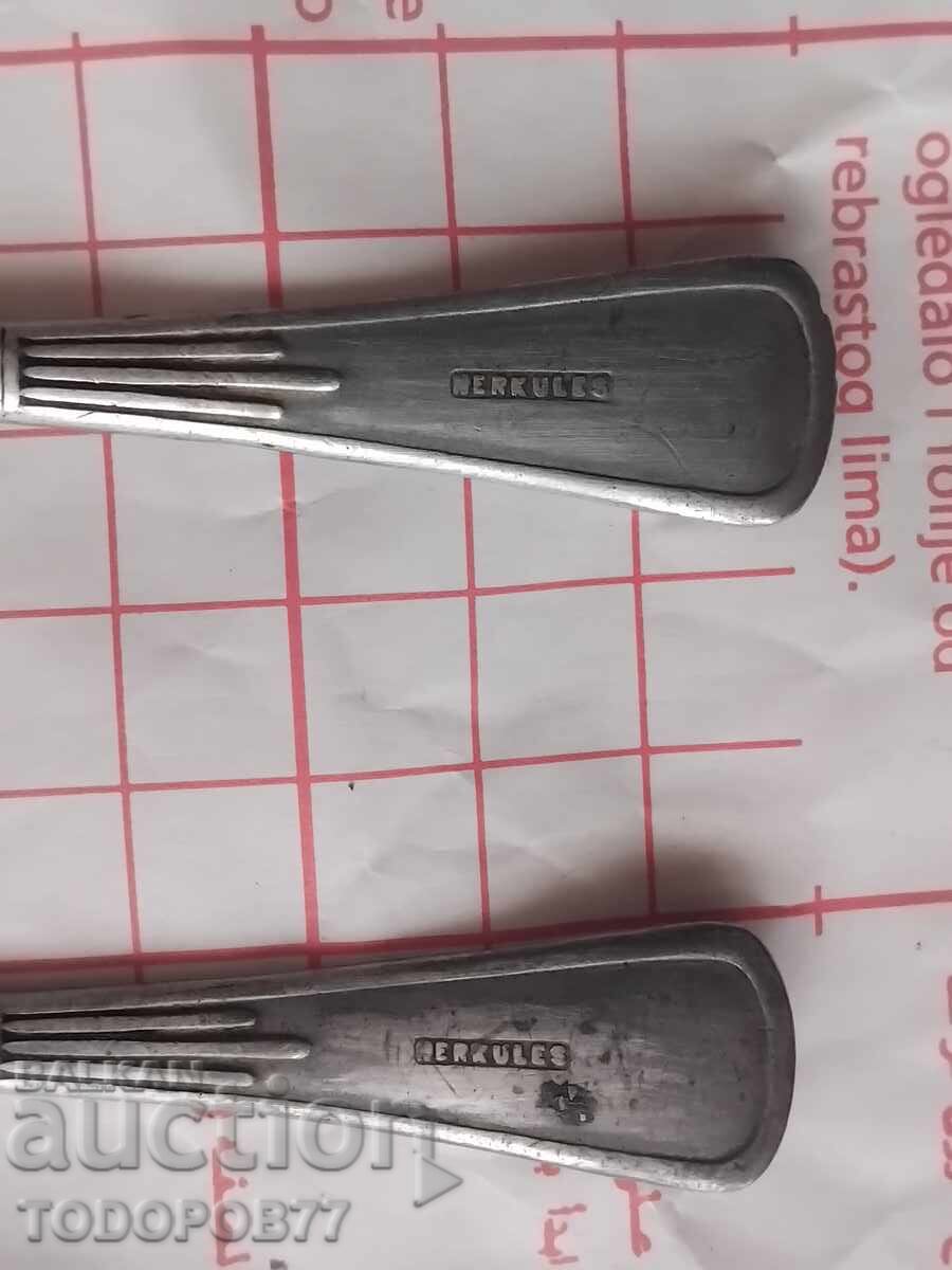 Доставка на Стари лъжички Доставка на Стари лъжички