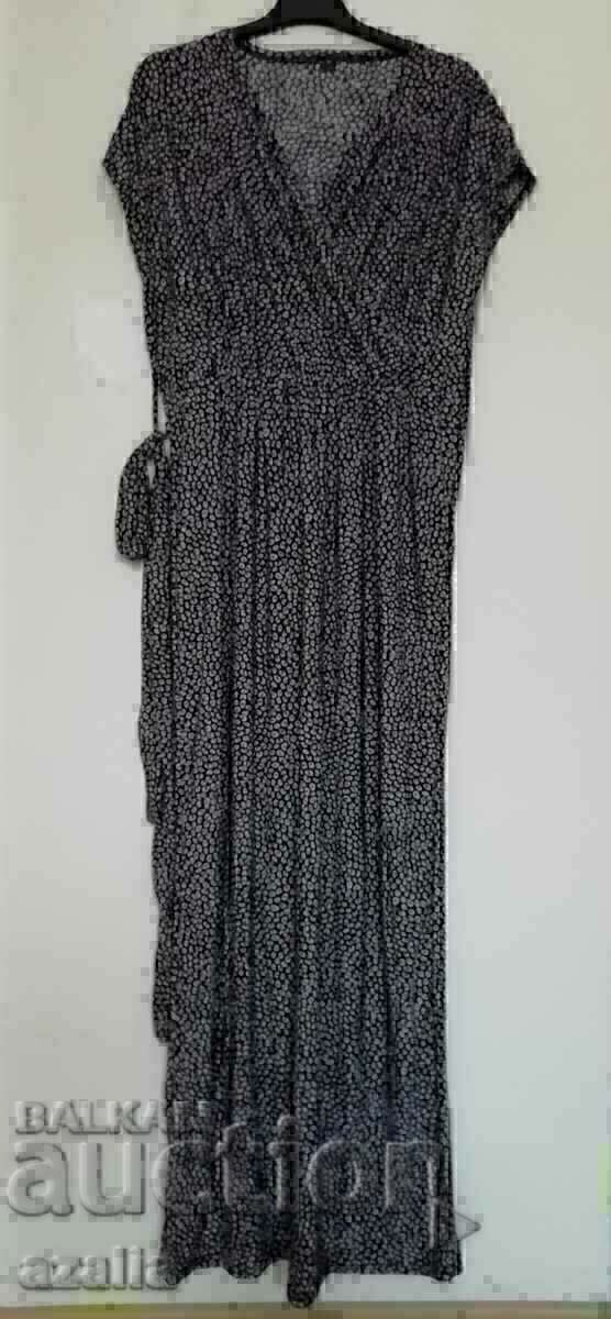 Licitație Rochie de vara noua, marimea L/XL, alb-negru Licitație Rochie de vara noua, marimea L/XL, alb-negru