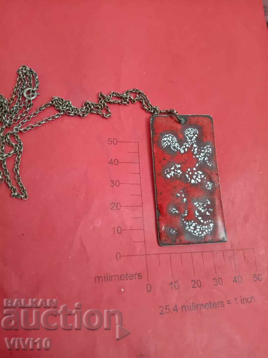 Старинно колие с емаил, двустранно с цена € 30.68 | 60.00 лв.