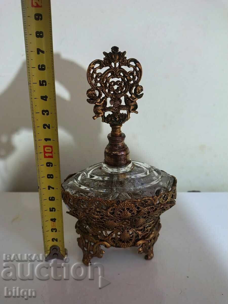 Уникално Красиво Старо Шише За Парфюм - 6 Уникално Красиво Старо Шише За Парфюм - 6