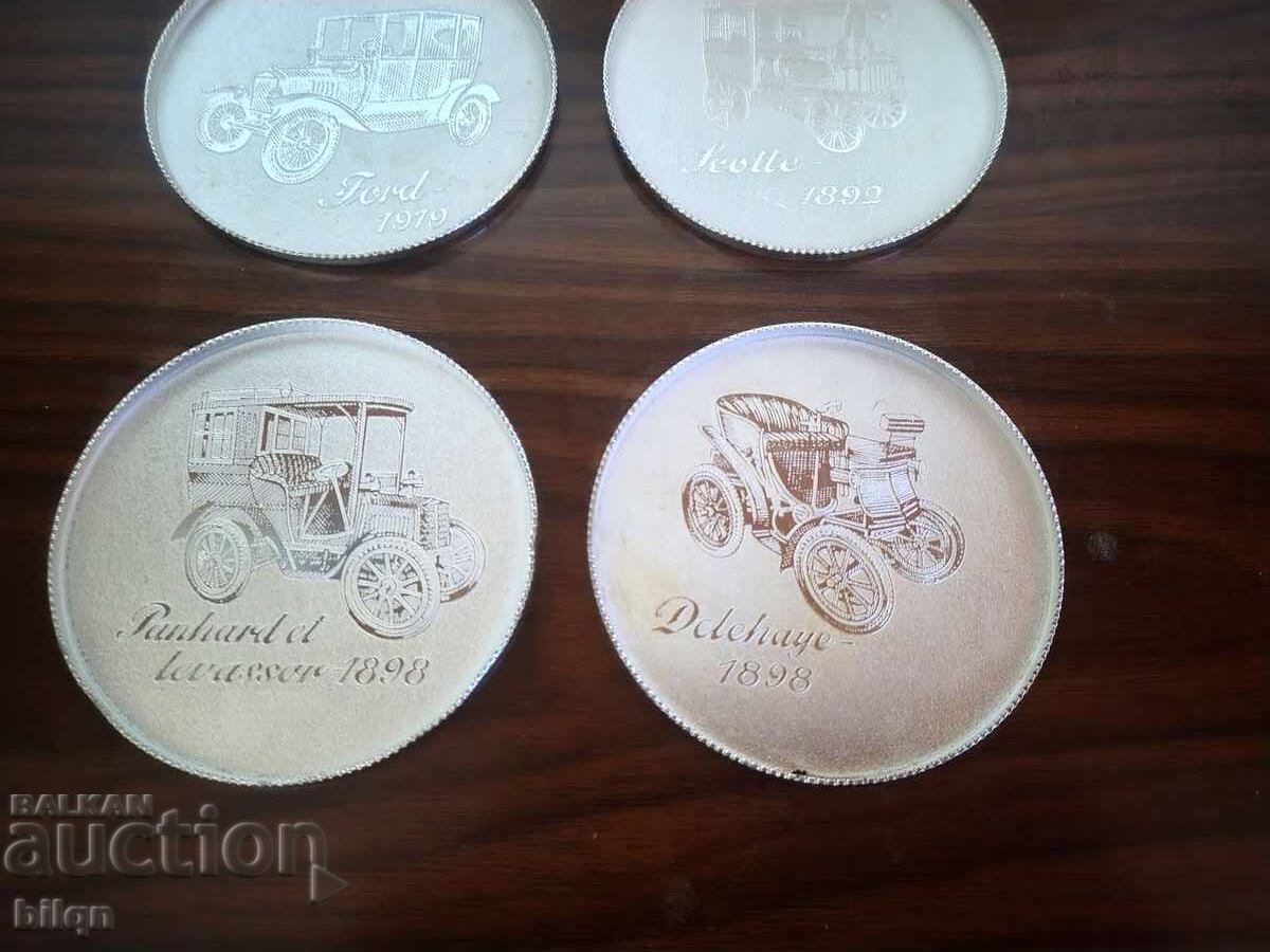 Livrarea Suporturi de pahare grozave cu mașini vechi Livrarea Suporturi de pahare grozave cu mașini vechi