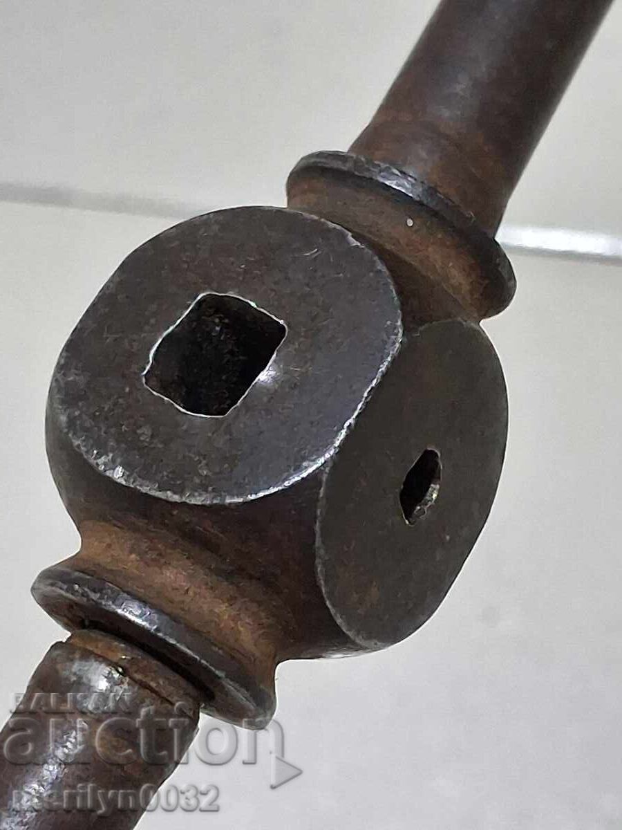 Аукцион Стар железарски инструмент върток за метчик Аукцион Стар железарски инструмент върток за метчик