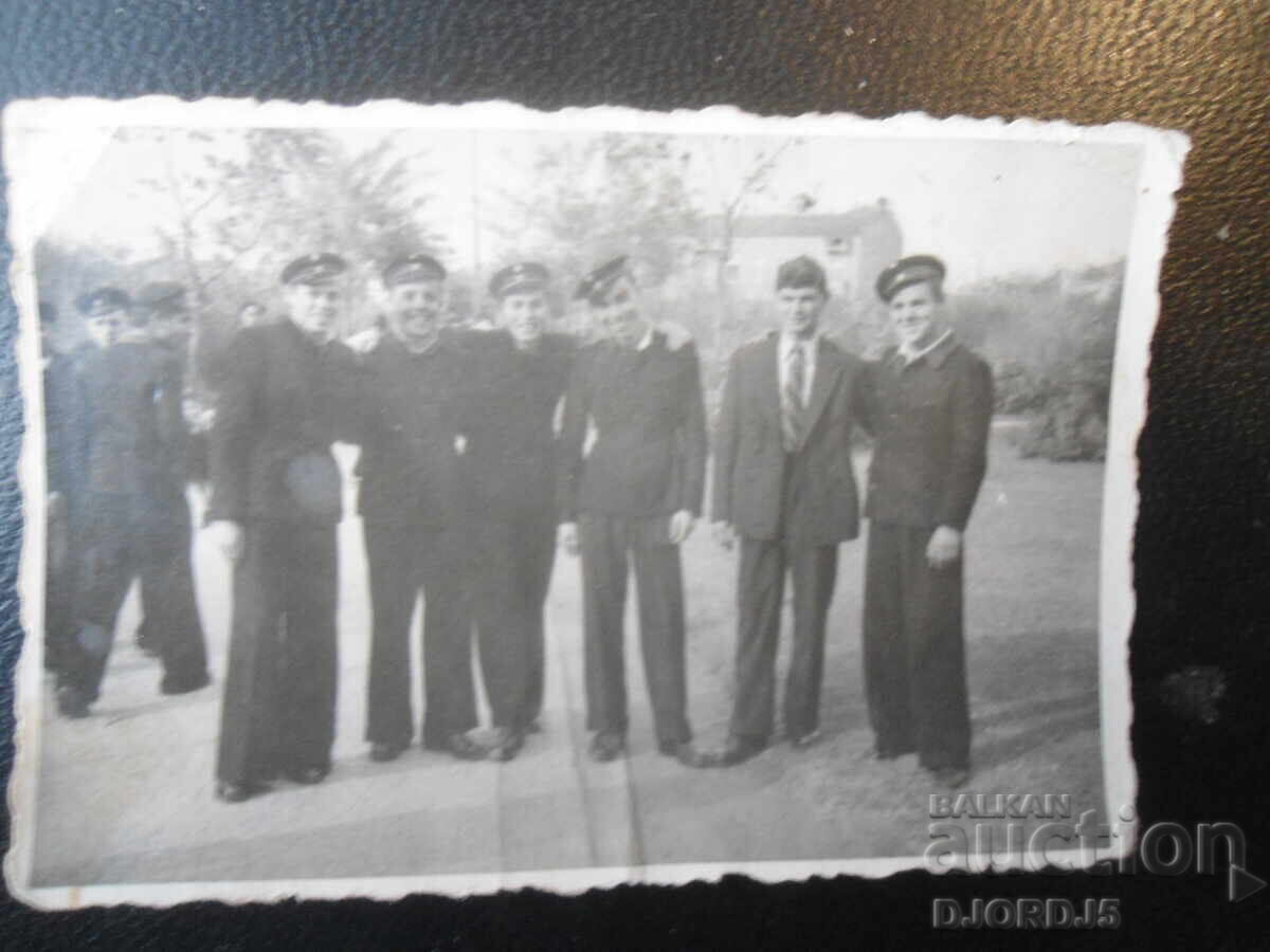 Стара снимка