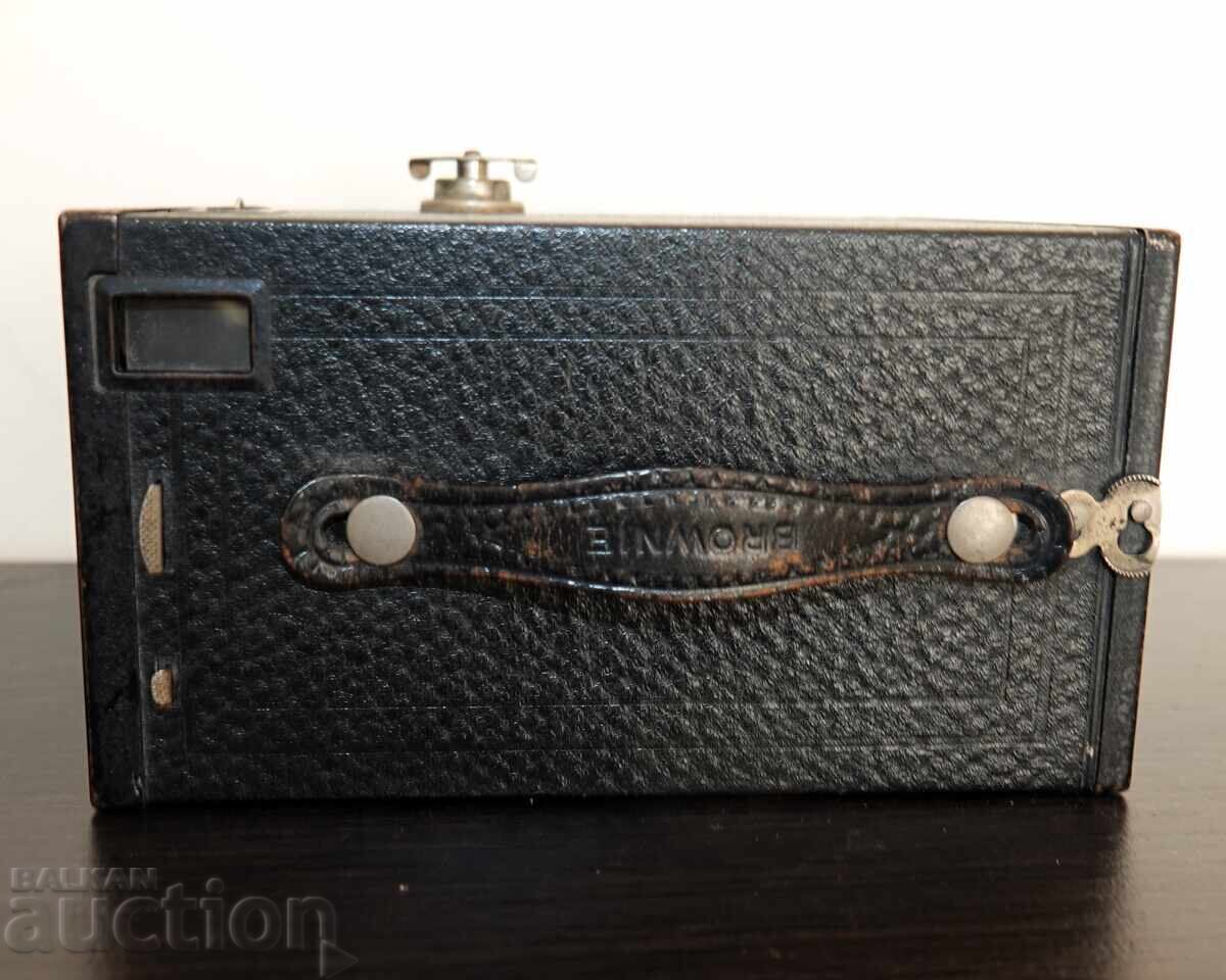 Livrarea Kodak Brownie No.2A. Pat. 1916 Livrarea Kodak Brownie No.2A. Pat. 1916