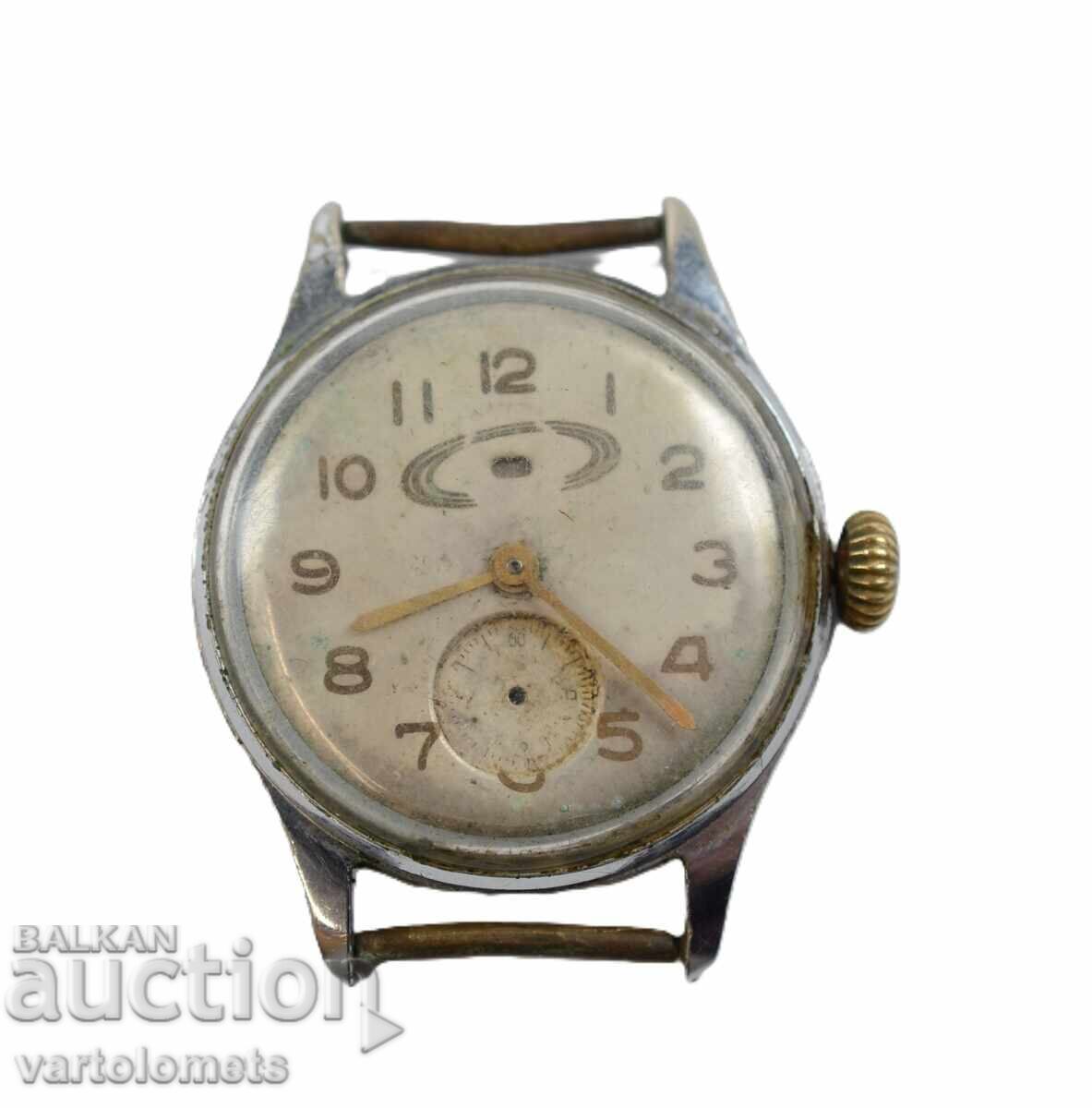Мъжки часовник САТУРН СССР   -  не работи