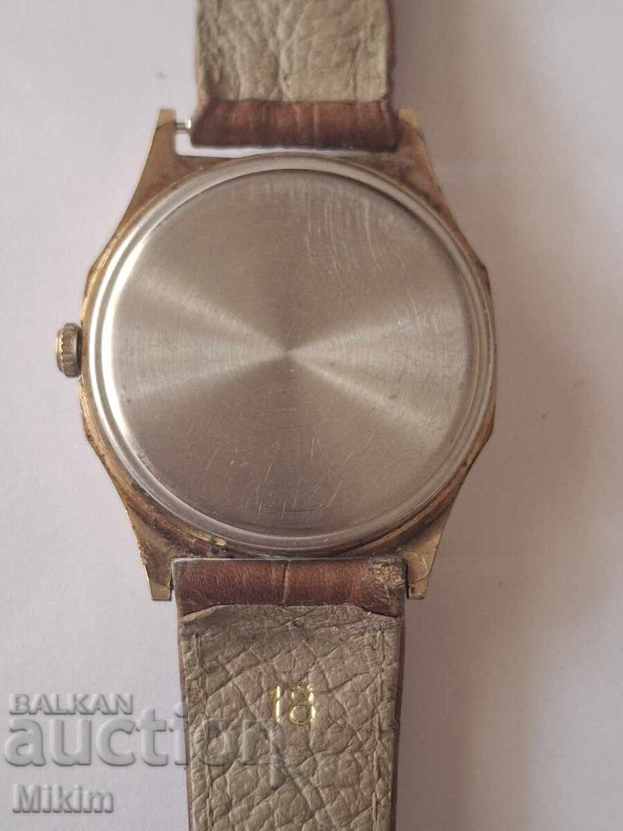 Επιχρυσωμένο ανδρικό ρολόι Osco με τιμή € 0.01 | 0.02 BGN Επιχρυσωμένο ανδρικό ρολόι Osco με τιμή € 0.01 | 0.02 BGN