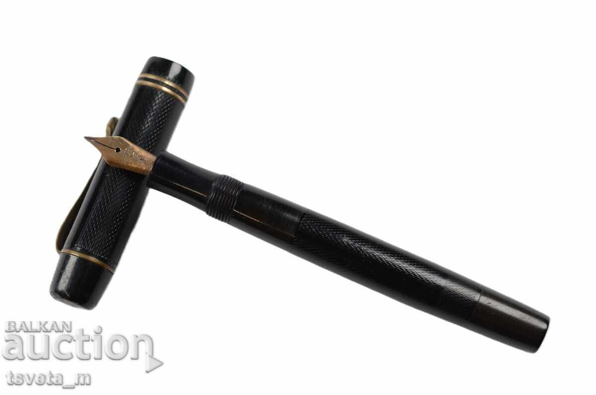 Stilou REFORM cu peniță de aur Stilou REFORM cu peniță de aur