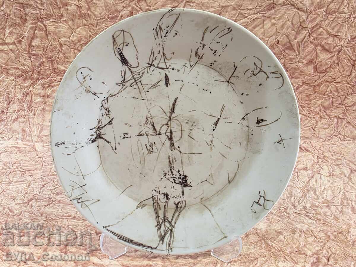 Γεώργι Τrifonov - Σχέδιο σε πορσελάνινο πιάτο - 2