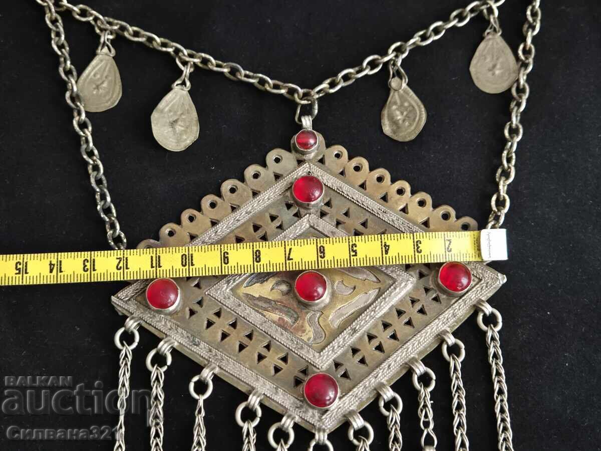 Bijuterii renascentiste cu preț € 86.92 | 170.00 BGN