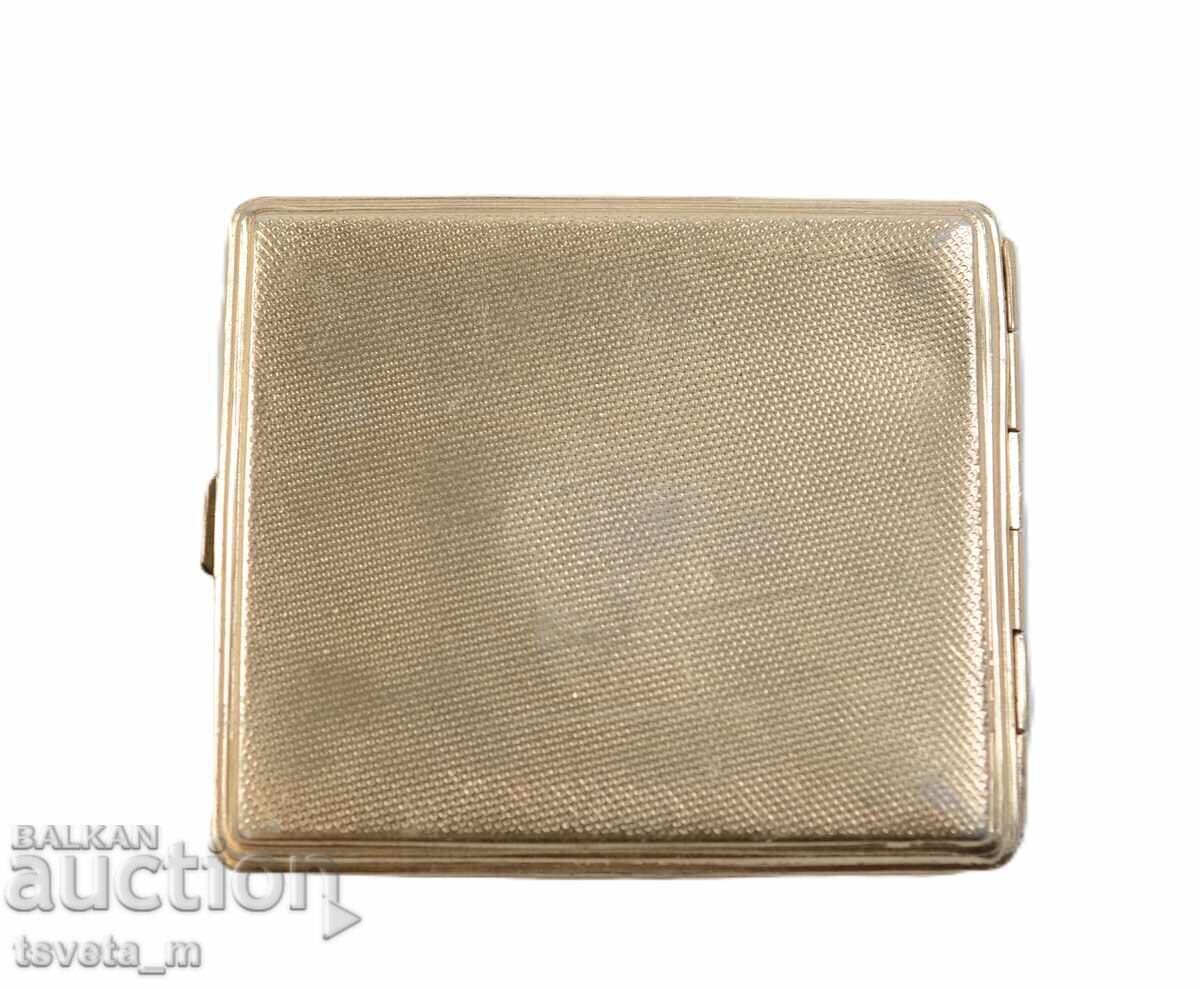 Метална табакера Търново соц с цена € 4.09 | 8.00 лв.