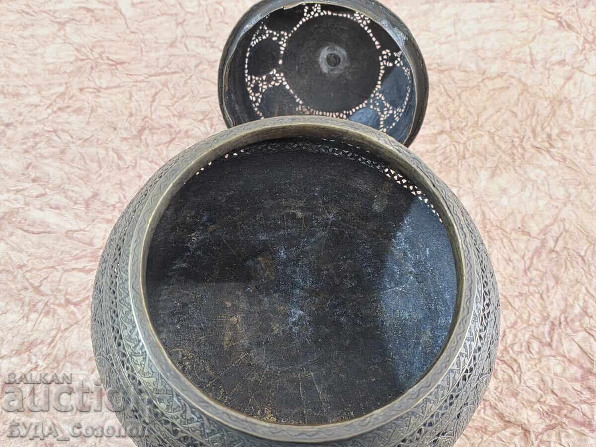 Kajar bronze vessel for fragrant resins - 7