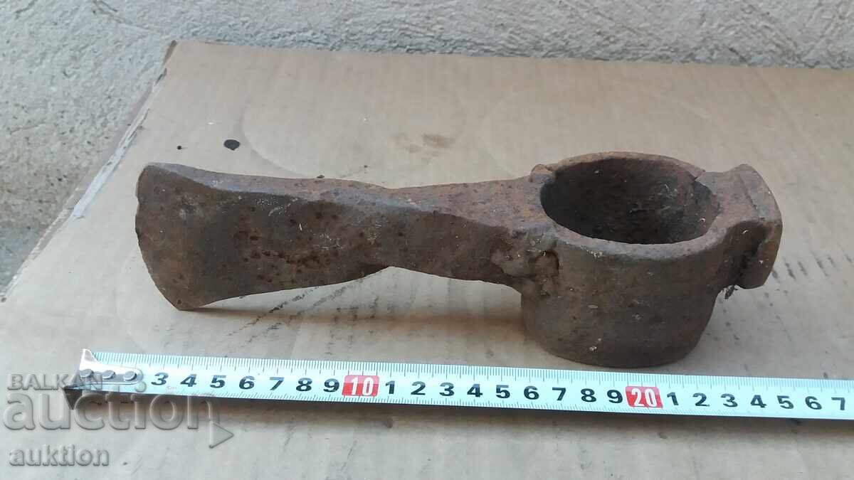 СТАРА КОВАНА КИРКА