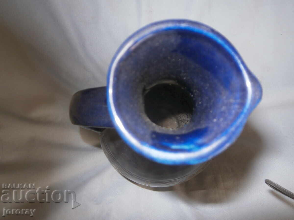 Auction  Vase, kana porcelain