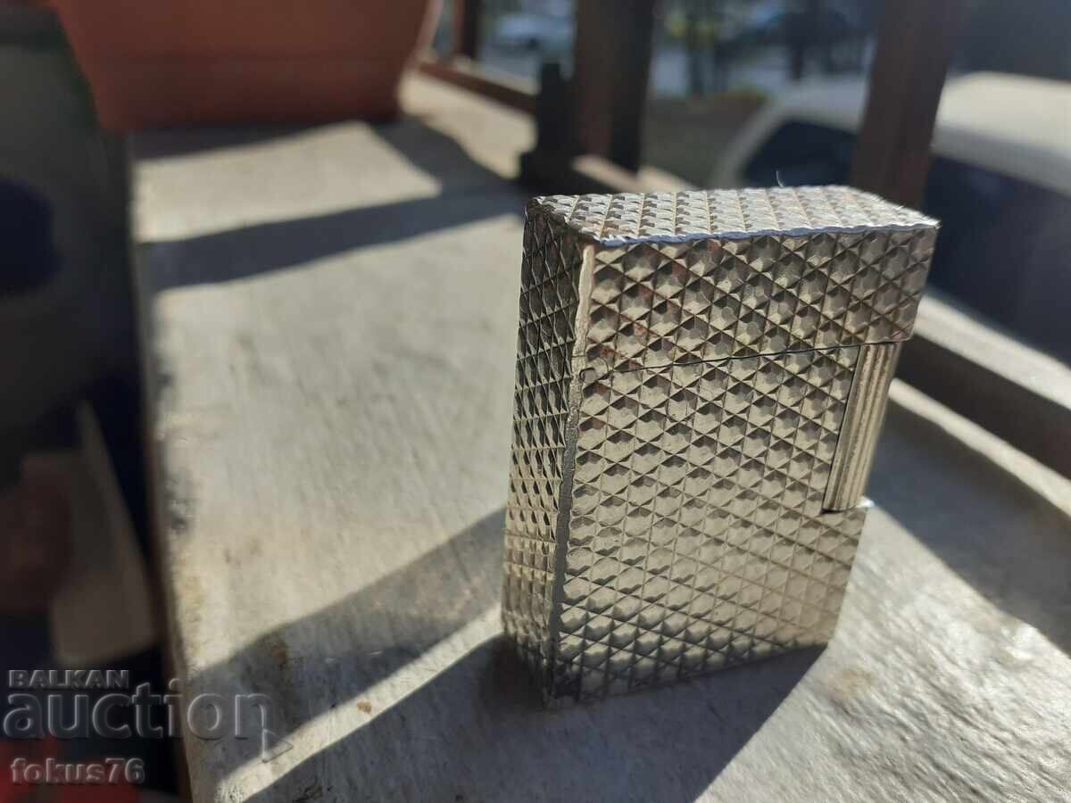 Brichetă de colecție din argint veche Dupont - funcționează Brichetă de colecție din argint veche Dupont - funcționează