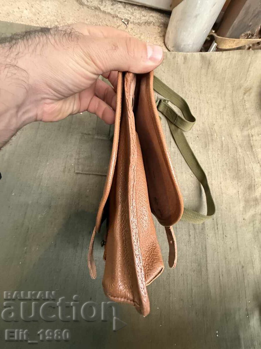 Delivery of Signal pistol bag Delivery of Signal pistol bag