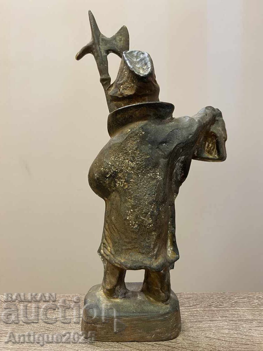 Licitație Statuetă de fontă vintage „Gardian / Muncitor cu halebardă”, XX