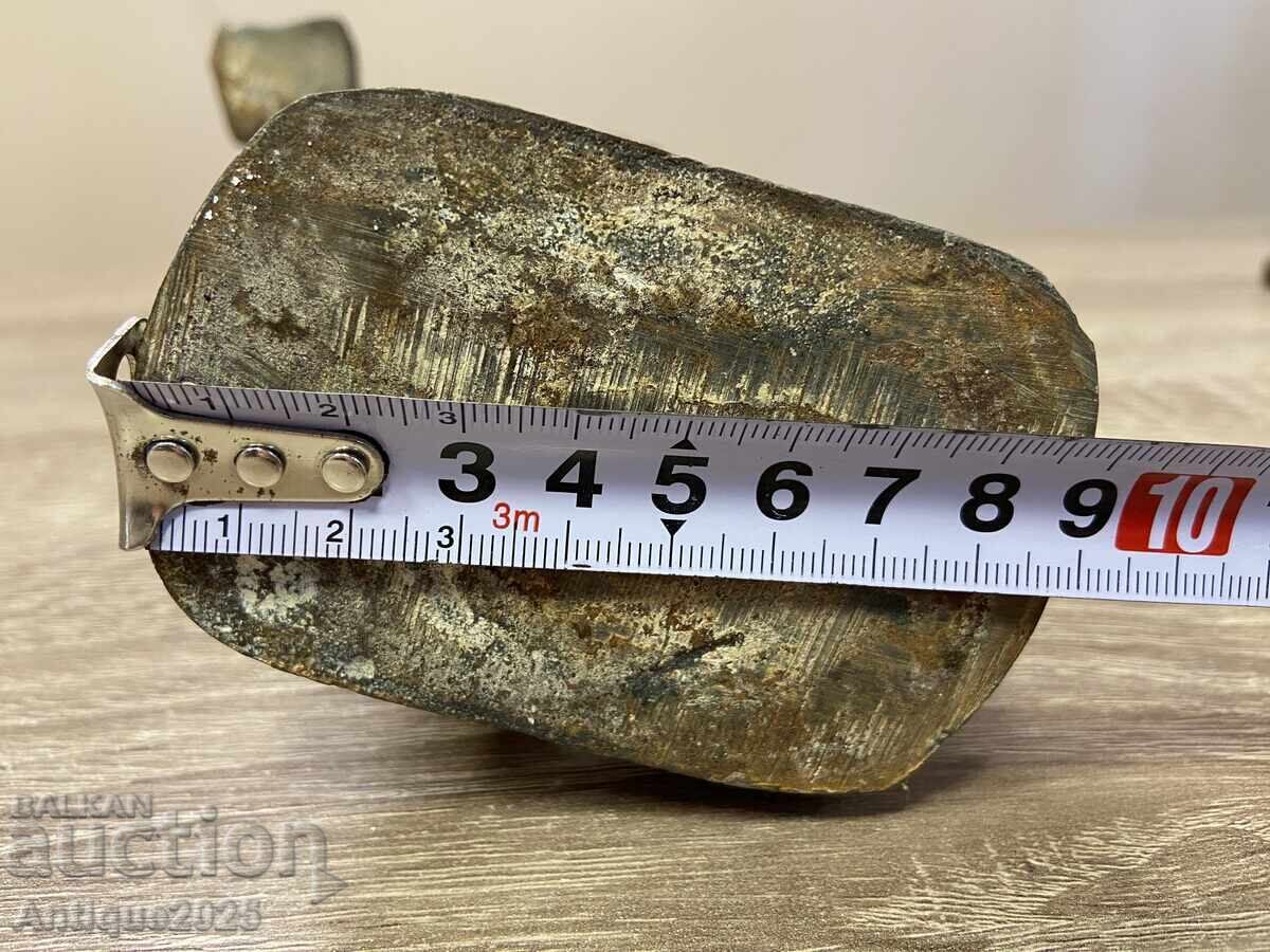 Αντίκα χυτοσιδηρή φιγούρα "Φύλακας / Εργάτης με αλεπάρδα", XX - 5