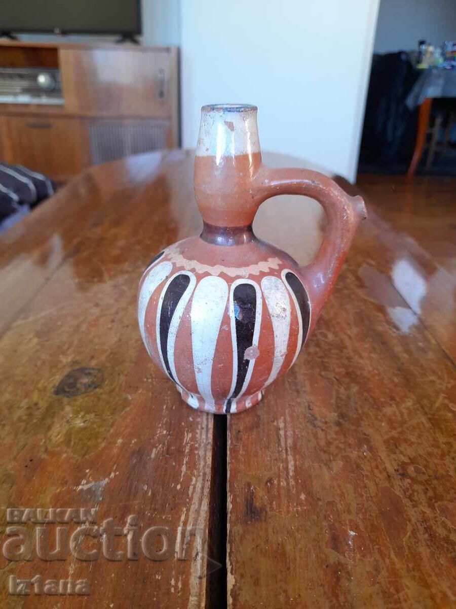 Old pitcher Old pitcher