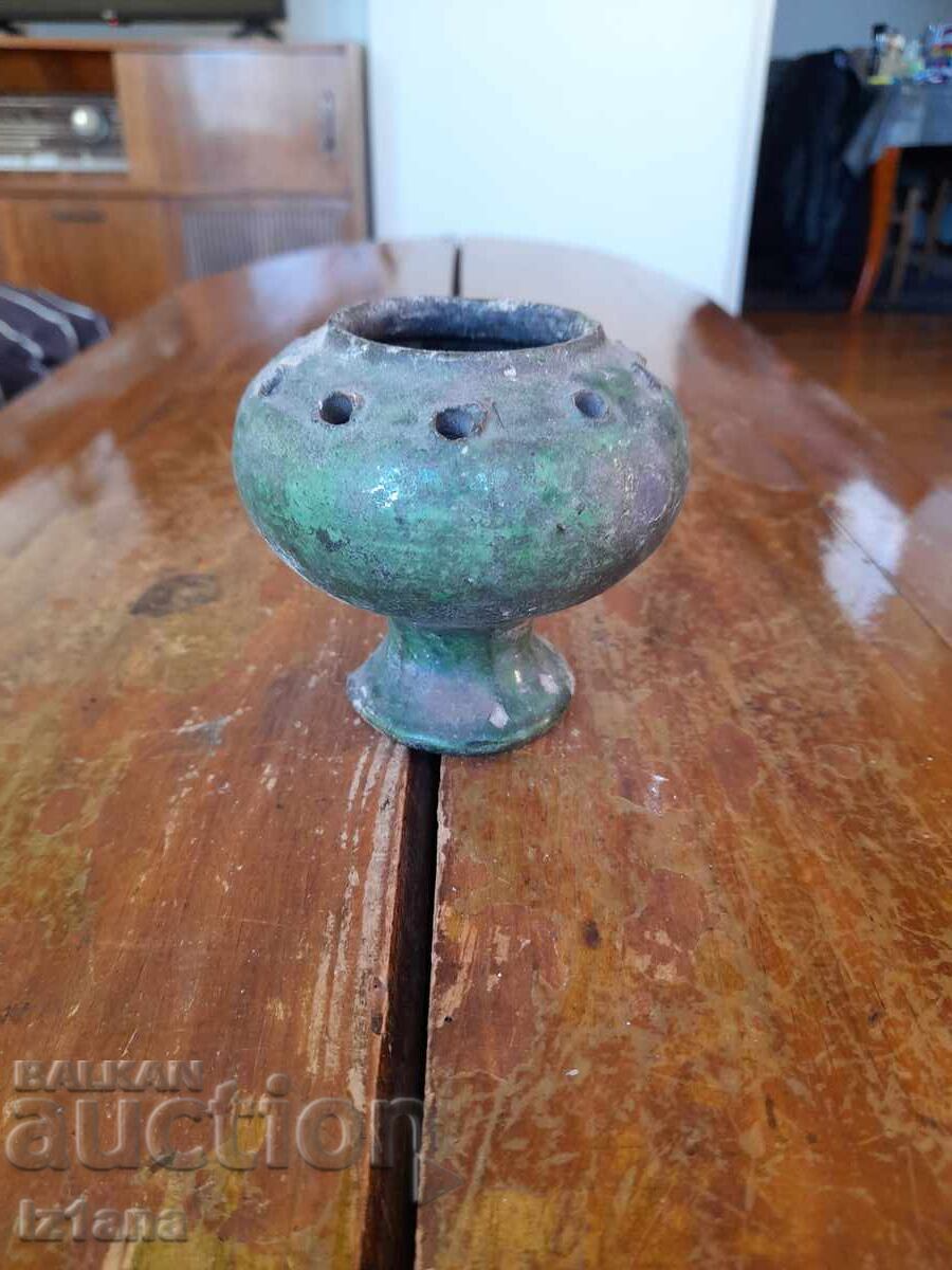 Старо Керамично кандило с цена € 33.23 | 64.99 лв.