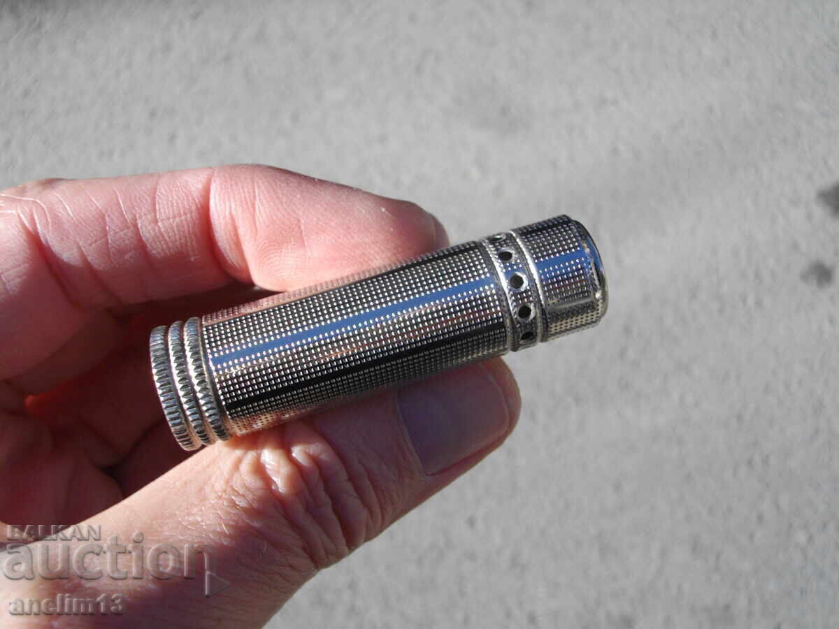 VECHE Brichetă de colecție pe benzină IMCO CHESTERFIELD 2 cu preț € 28.00 | 54.76 BGN VECHE Brichetă de colecție pe benzină IMCO CHESTERFIELD 2 cu preț € 28.00 | 54.76 BGN