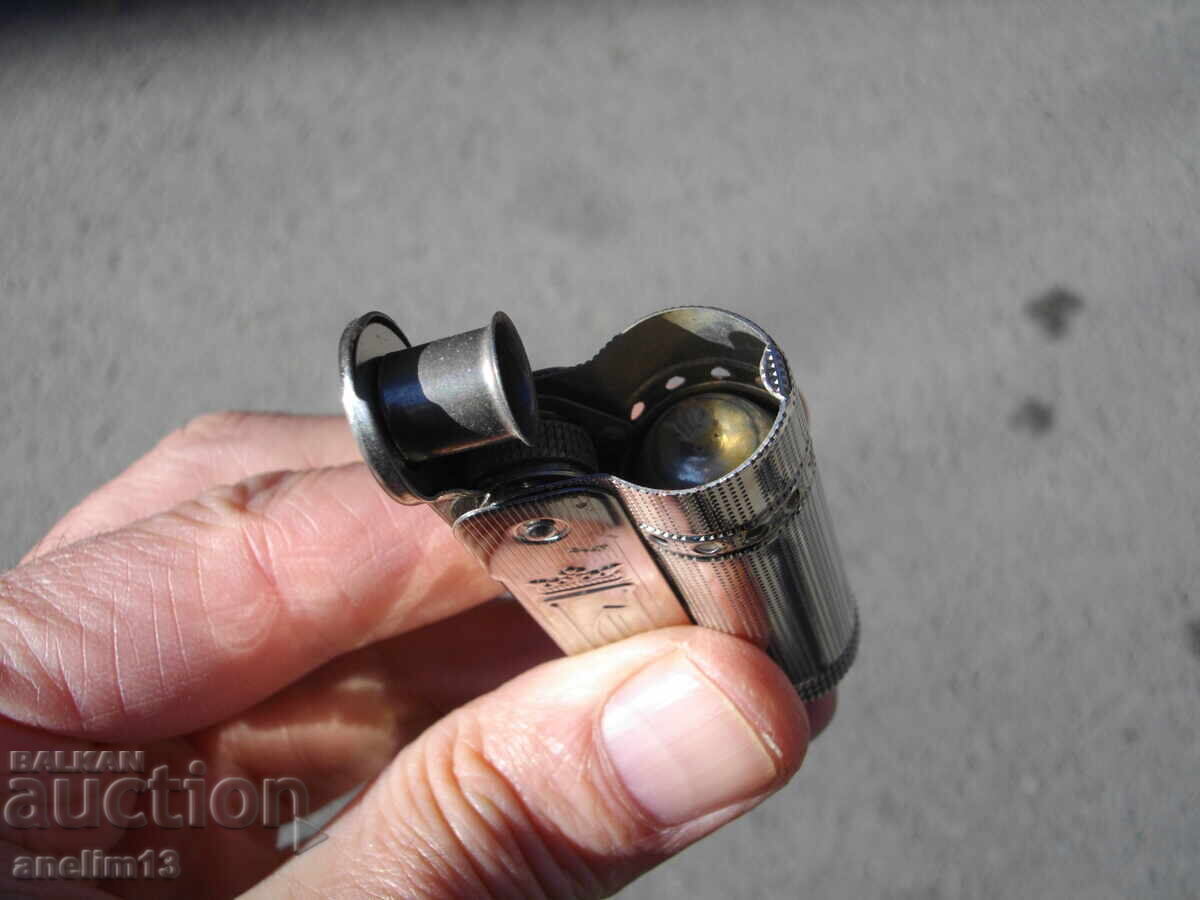 VECHE Brichetă de colecție pe benzină IMCO CHESTERFIELD 2 - 6 VECHE Brichetă de colecție pe benzină IMCO CHESTERFIELD 2 - 6