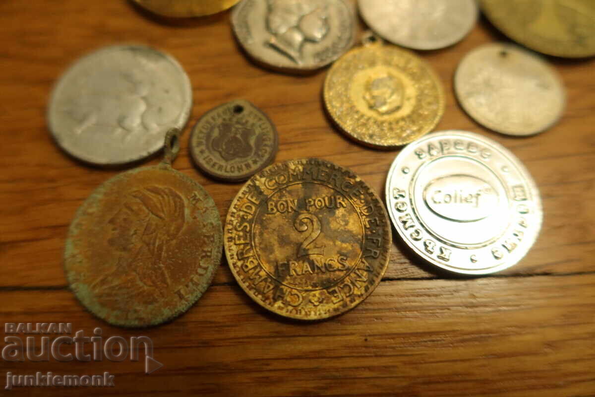 ЖЕТОНИ МЕДАЛИ И РАЗНИ ДРУГИ ДЖУНДЖУРИИ !!! с цена € 4.86 | 9.51 лв. ЖЕТОНИ МЕДАЛИ И РАЗНИ ДРУГИ ДЖУНДЖУРИИ !!! с цена € 4.86 | 9.51 лв.