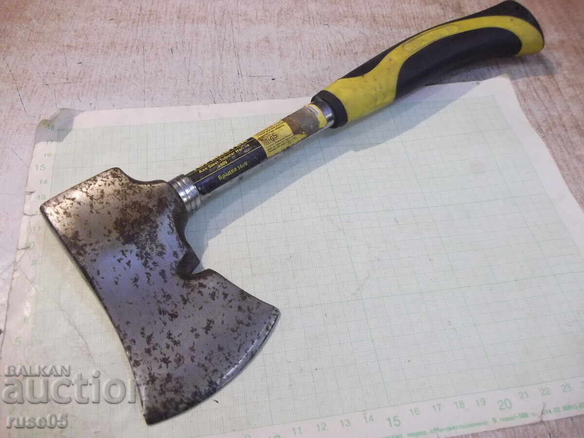 Livrarea Topor "Topmaster" cu mâner din poliamidă-fibră de sticlă Livrarea Topor "Topmaster" cu mâner din poliamidă-fibră de sticlă