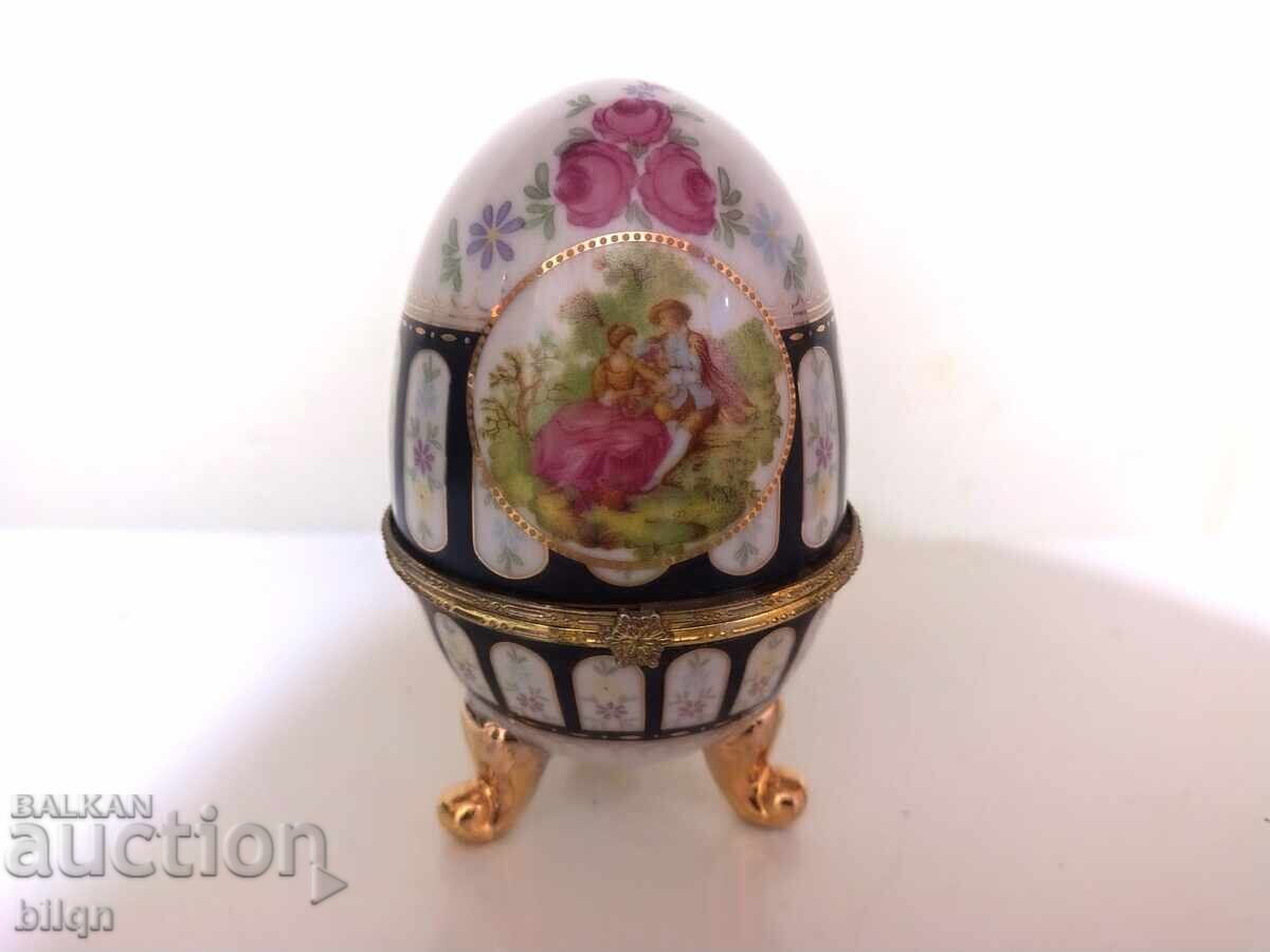 Порцеланово Яйце-Кутия за Бижута-Лимож