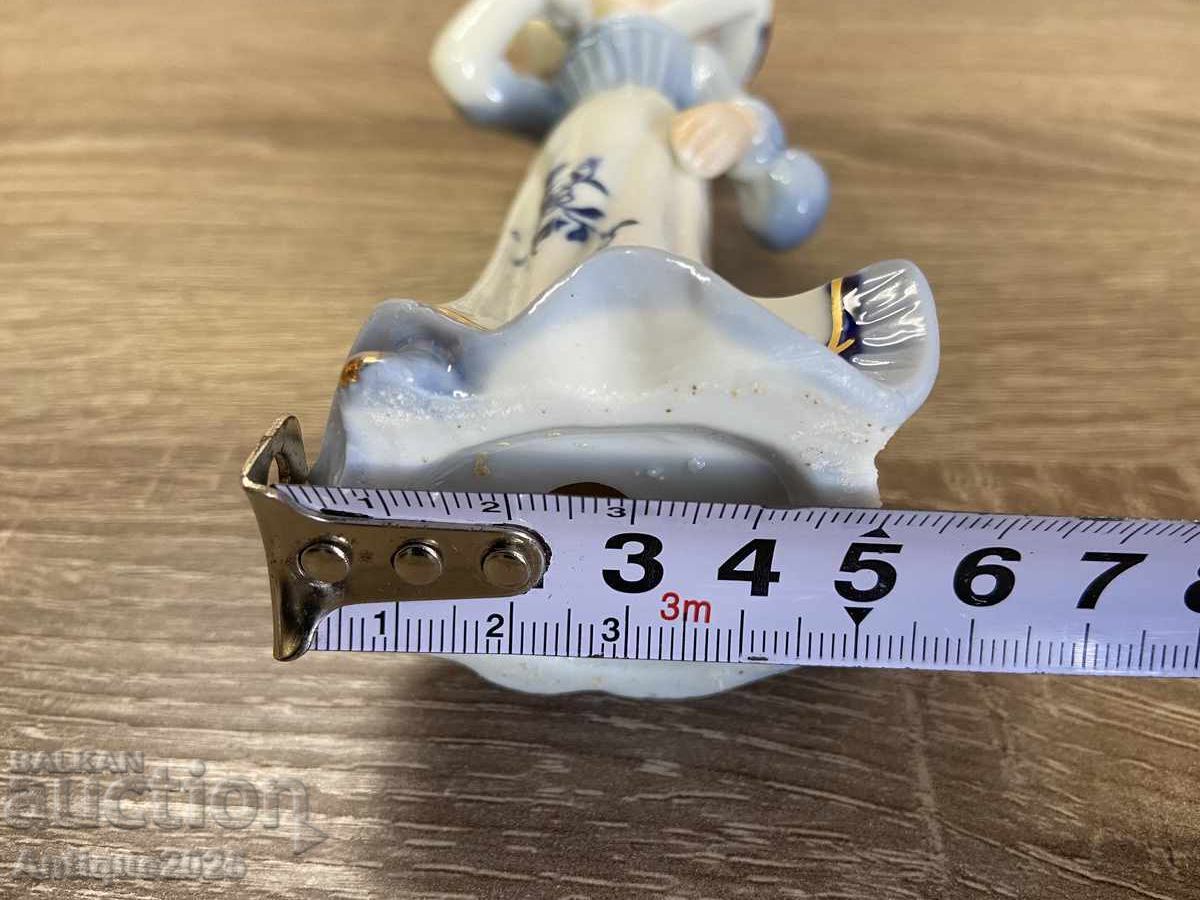 Винтидж порцеланова статуетка „Дама в синя рокля“, Европа - 5