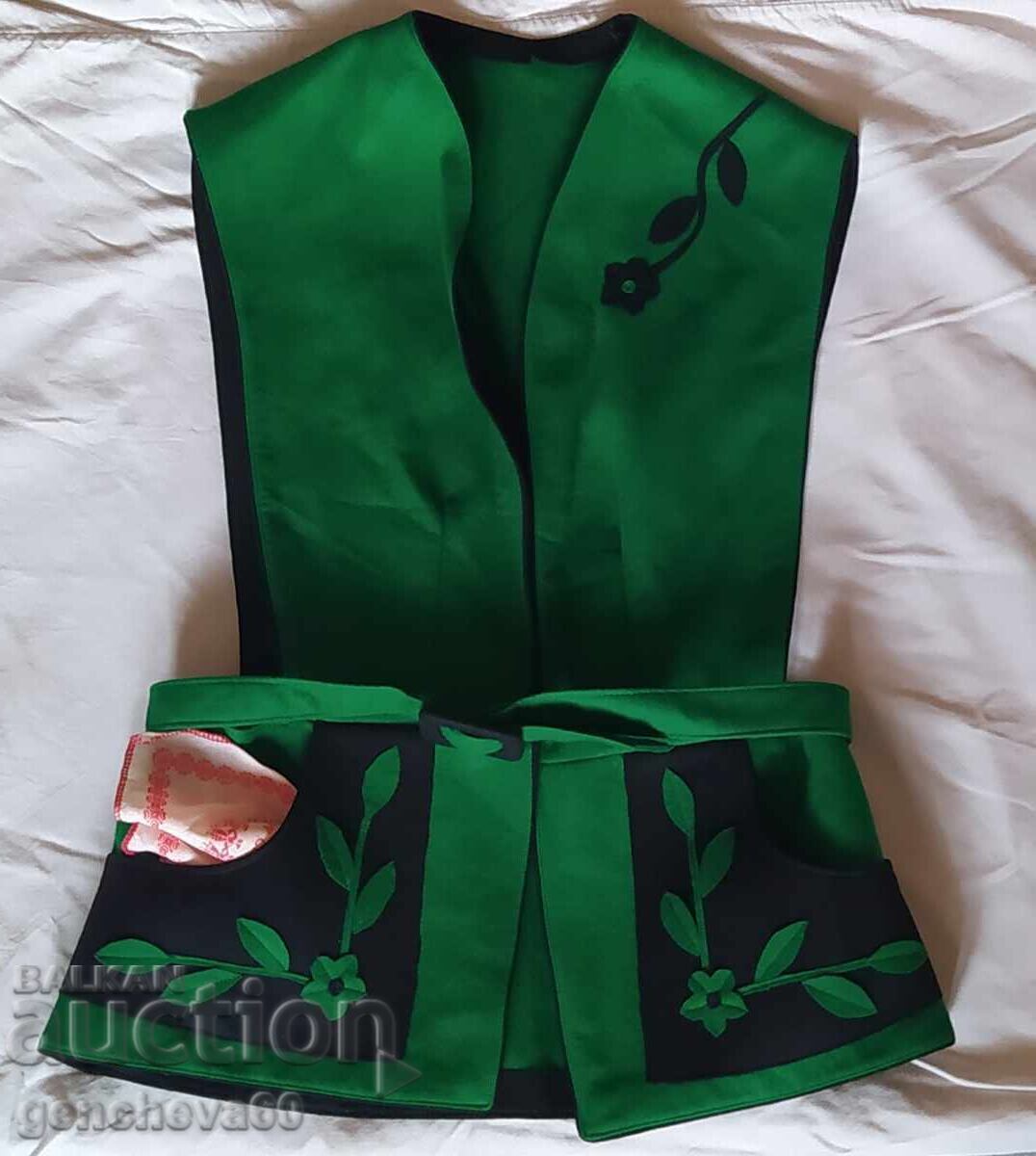 Етно елече с колан