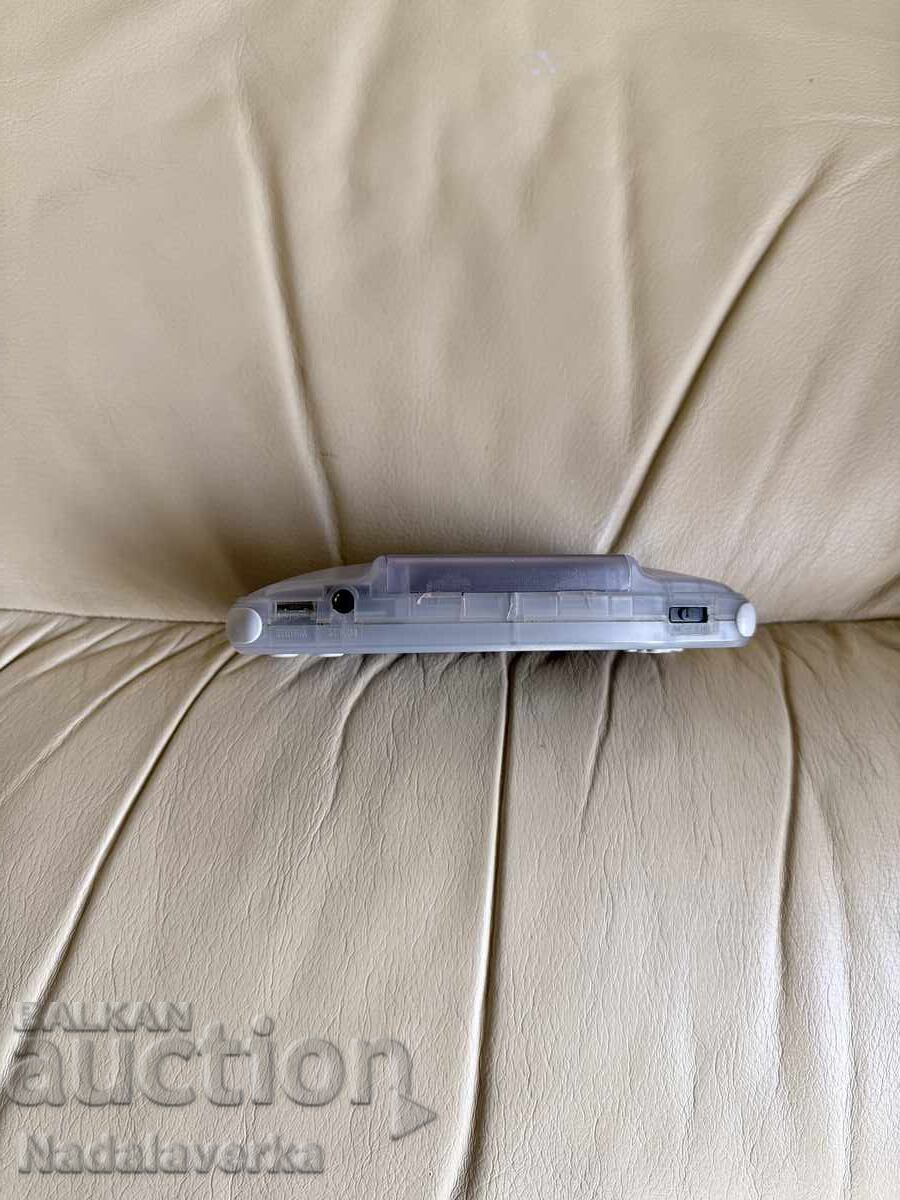 Game Boy Advance – Mov Transparent Violet cu preț € 81.81 | 160.01 BGN