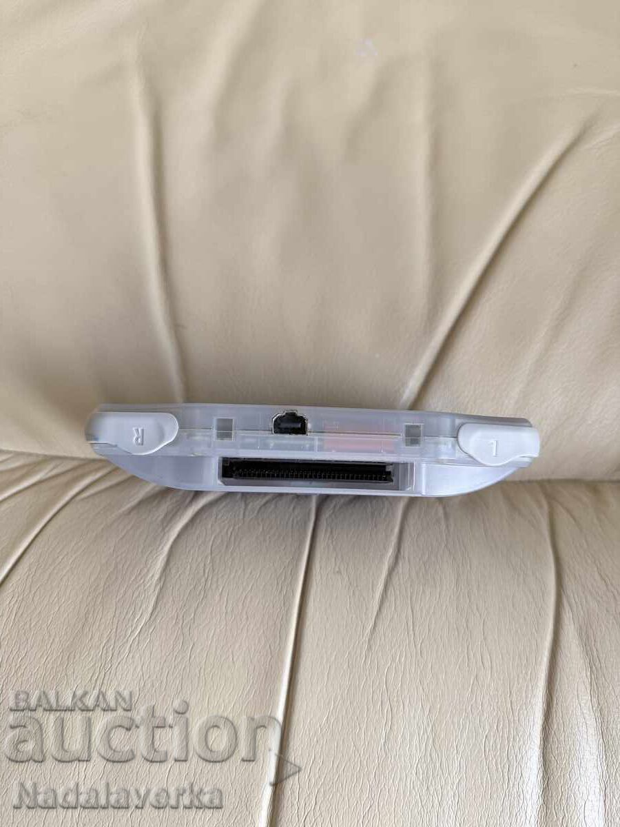 Licitație Game Boy Advance – Mov Transparent Violet