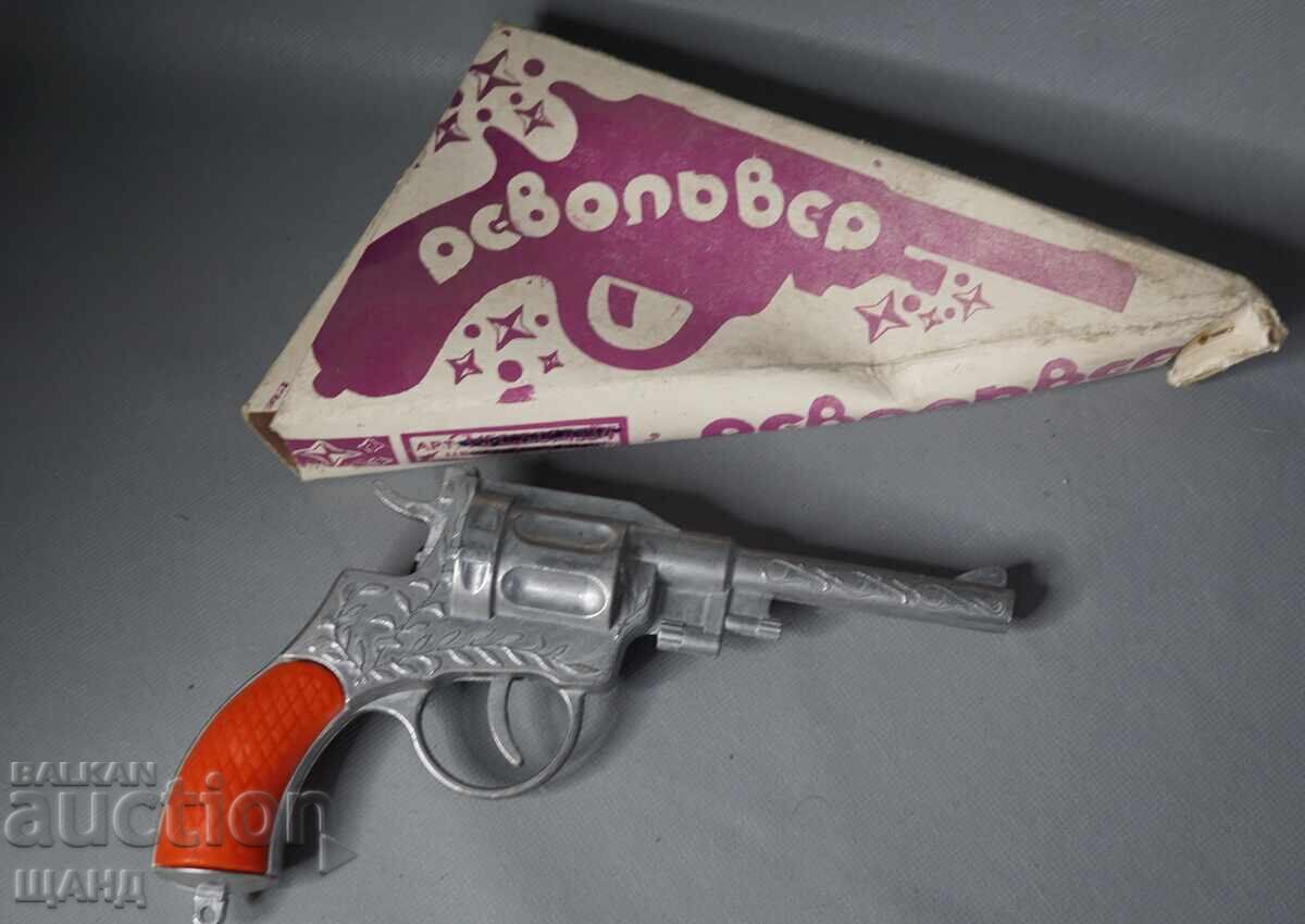 Стара Руска Метална играчка кабсен пистолет револвер с кутия