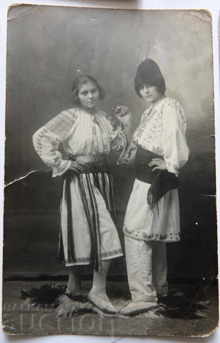 Народни носии на България, снимки с размер на пощенска карти - 6 Народни носии на България, снимки с размер на пощенска карти - 6