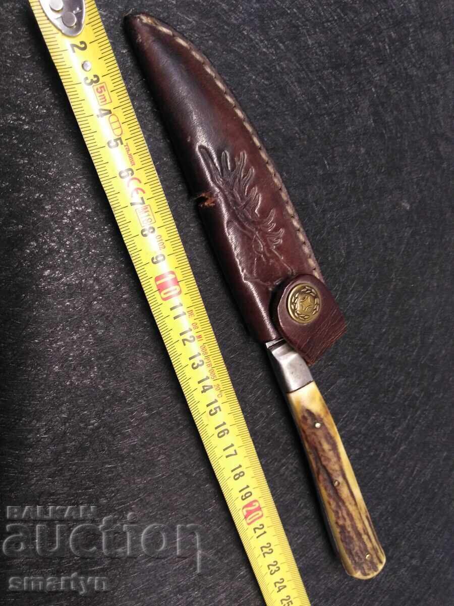 Livrarea CUȚIT DE VÂNĂTOARE GERMAN VECHI cu teacă de piele, sabie, lamă