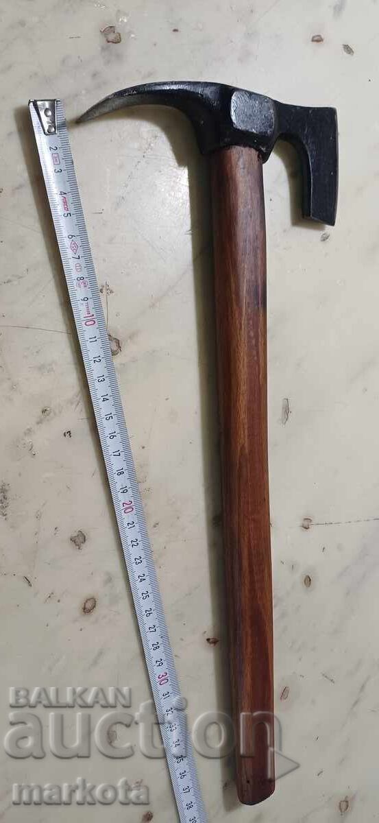 Аукцион стара туристическа брадвичка тип еделвайс.**