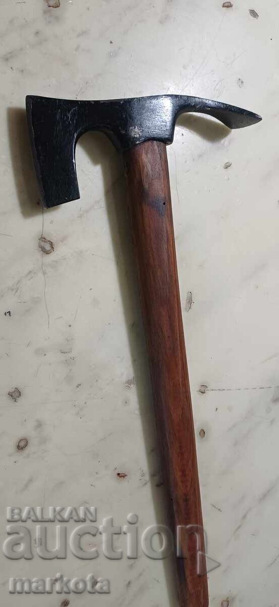 стара туристическа брадвичка тип еделвайс.**