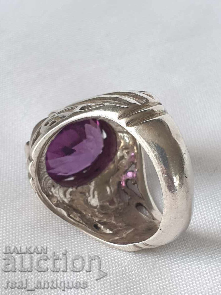 Licitație Inel de argint cu ametist Licitație Inel de argint cu ametist