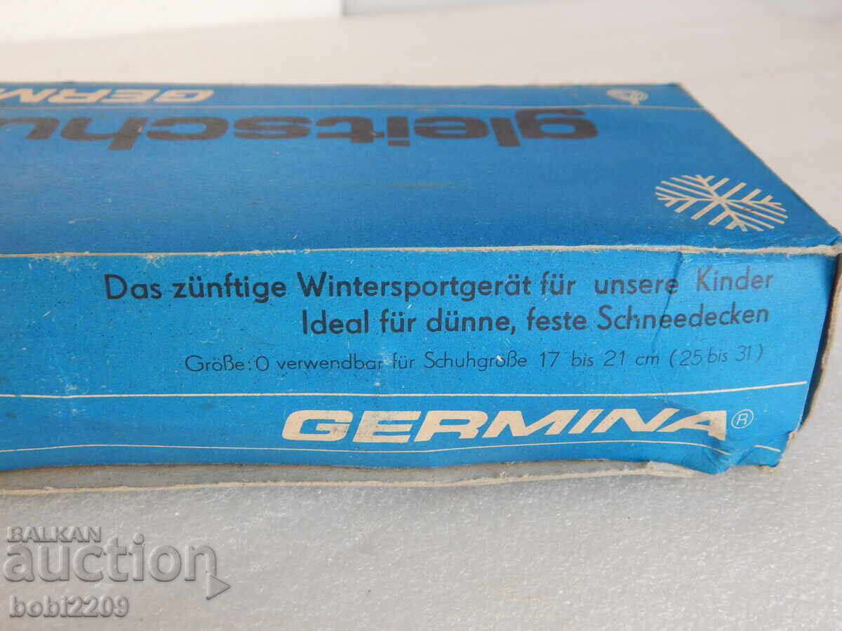 Детски Мини Ски Germina Метални стари Немски 17-21 см Нови с цена € 9.00 | 17.60 лв. Детски Мини Ски Germina Метални стари Немски 17-21 см Нови с цена € 9.00 | 17.60 лв.
