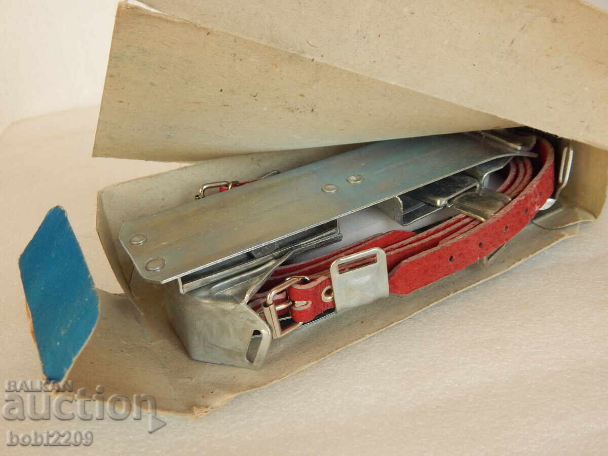 Доставка на Детски Мини Ски Germina Метални стари Немски 17-21 см Нови Доставка на Детски Мини Ски Germina Метални стари Немски 17-21 см Нови