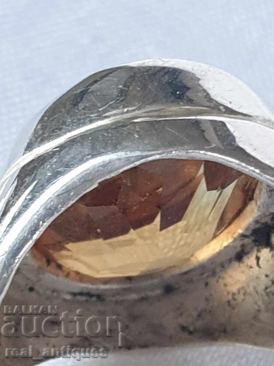 Auction Silver ring with citrine Auction Silver ring with citrine