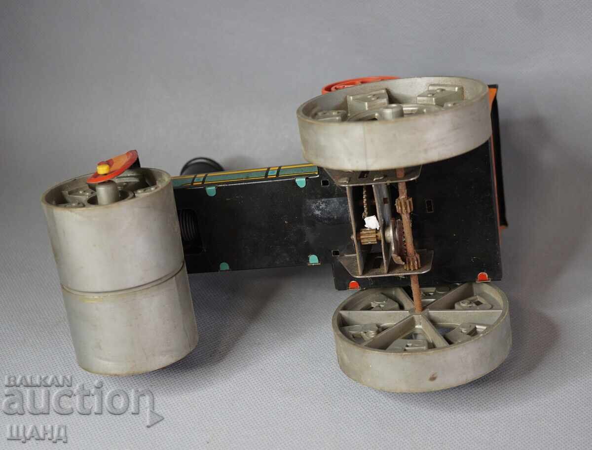 KOVO Veche Cehă Metalică Mecanică Jucărie Model Role - 5 KOVO Veche Cehă Metalică Mecanică Jucărie Model Role - 5