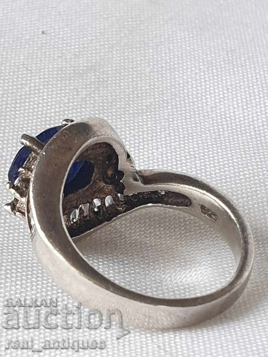 Παράδοση Ασημένιο δαχτυλίδι με ζαφείρι Παράδοση Ασημένιο δαχτυλίδι με ζαφείρι