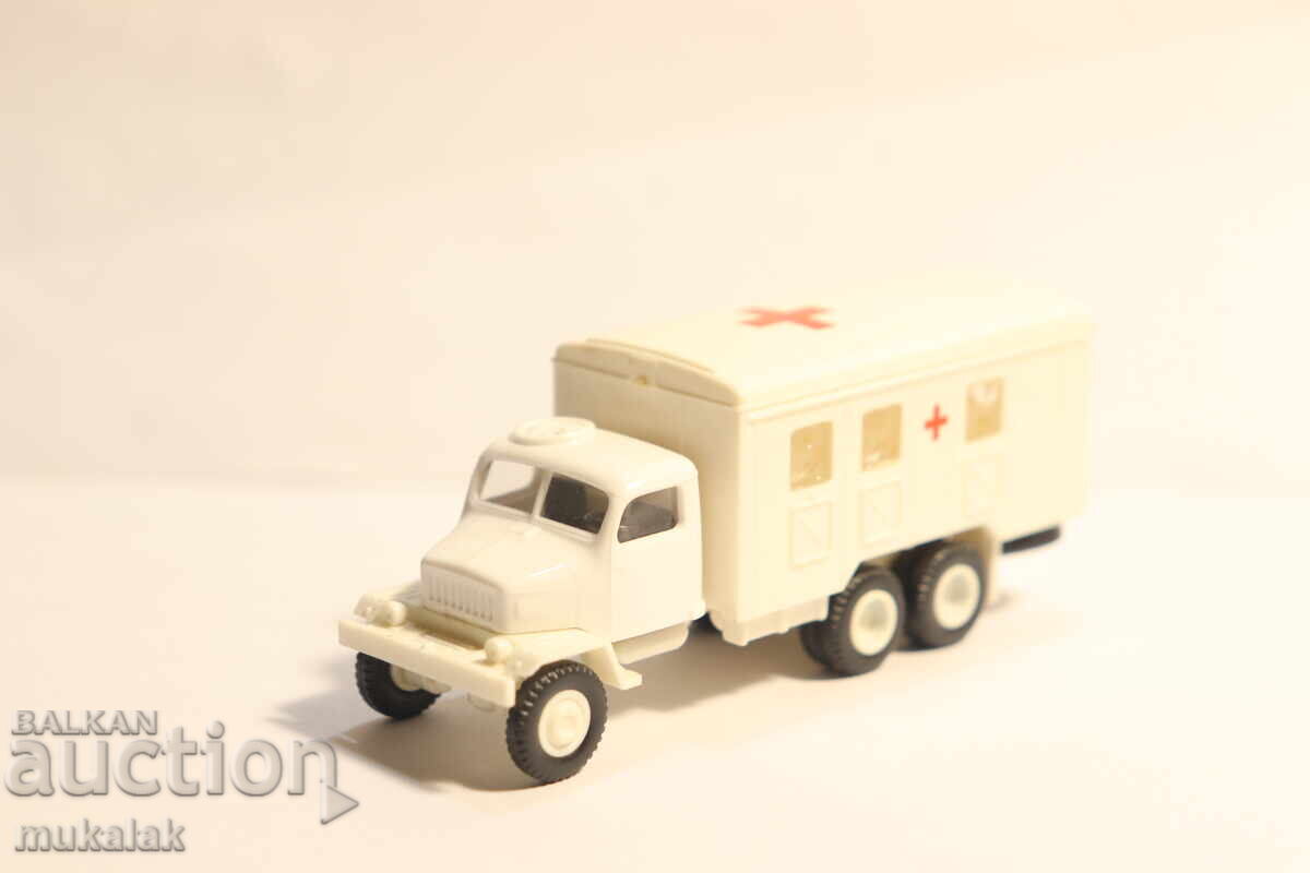 Аукцион IGRA??  1/87 H0  TATRA?? ЛИНЕЙКА    КАМИОН   КОЛИЧКА МОДЕЛ