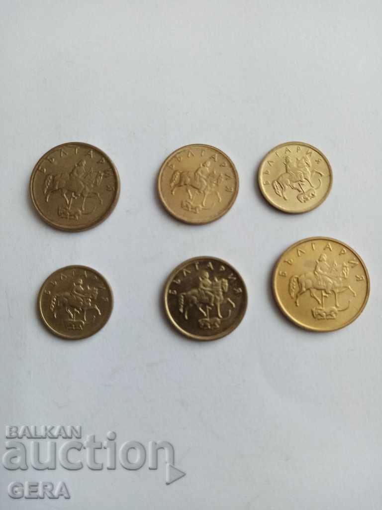 Monede 1 2 5 cenți 1999 cu preț € 2.56 | 5.01 BGN